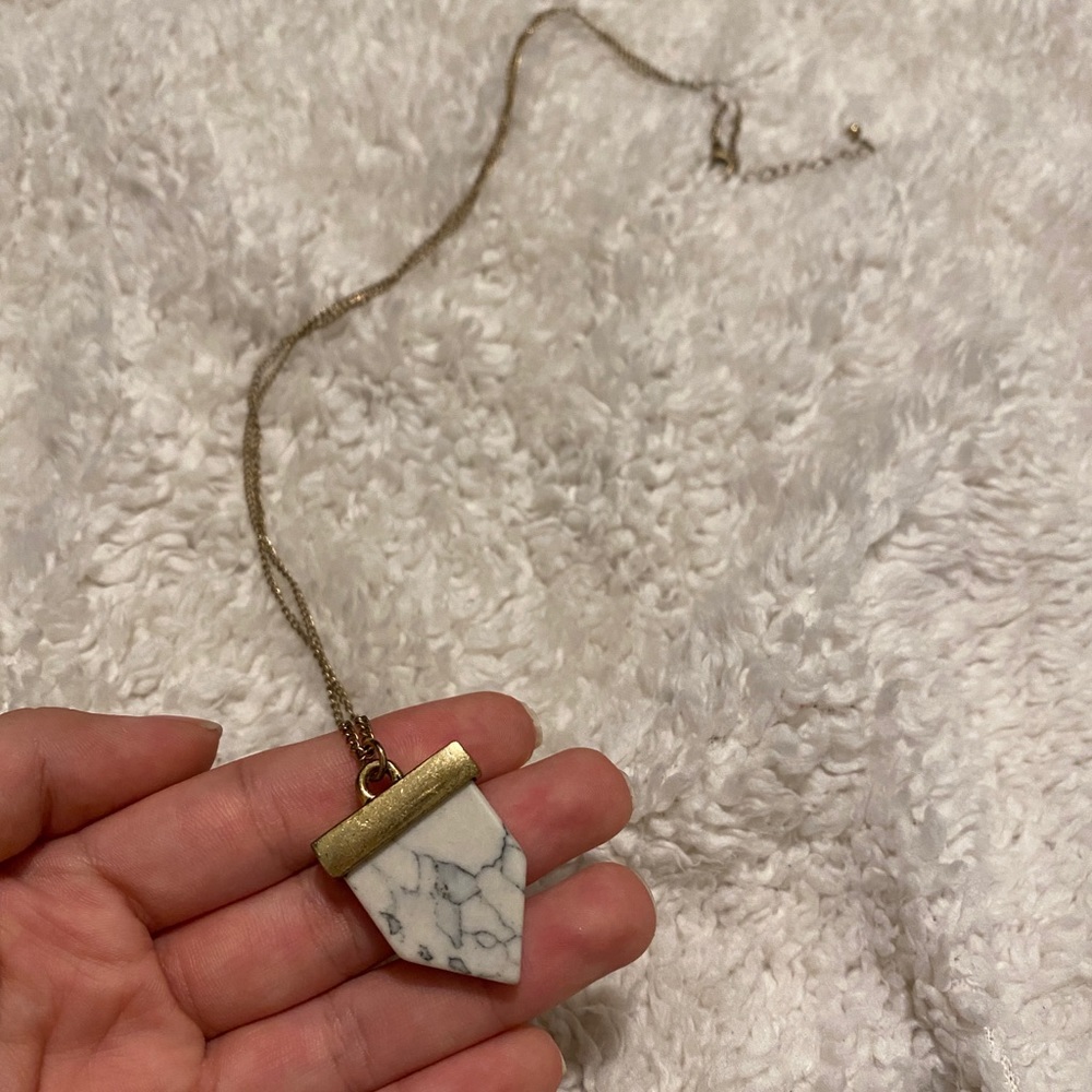 long pendant necklace